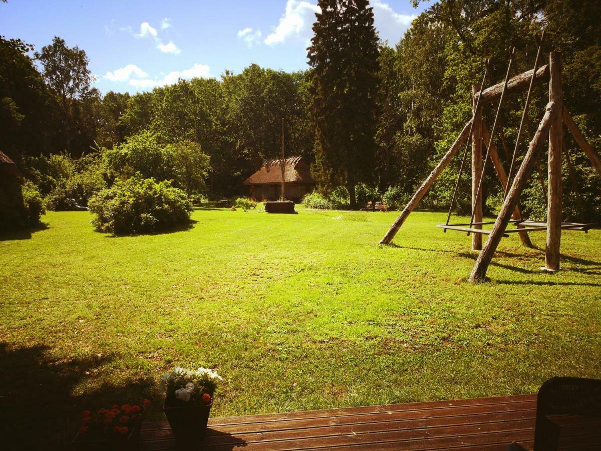 Hotel Kotka Farm Saarekula Esterno foto